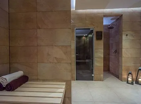 Pod Skocznia 3*
