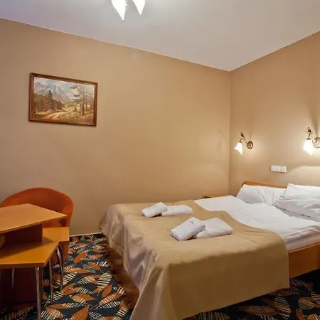 Pod Skocznia 3*