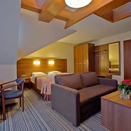 Pod Skocznia Hotell