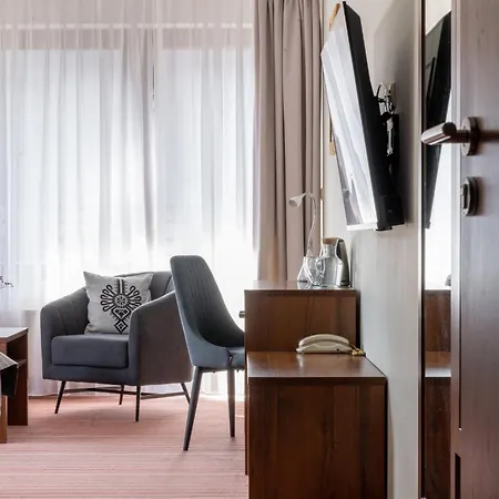 维拉波德思科酒店 3*