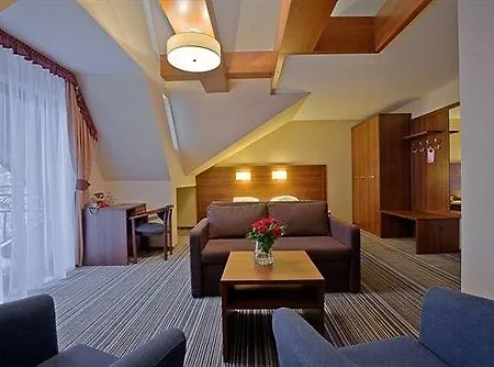 Pod Skocznia Hotel