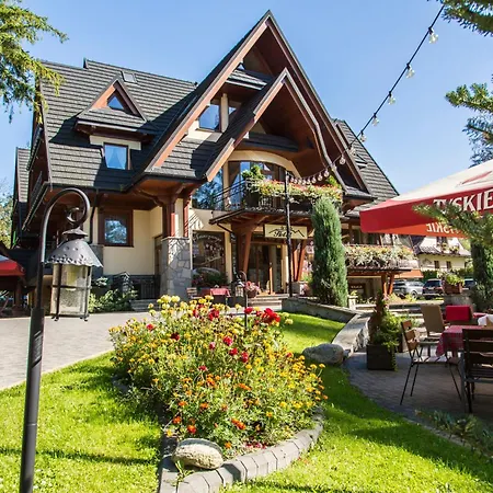 Pod Skocznia Otel 3*