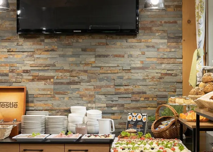 Pod Skocznia Hotel 3*